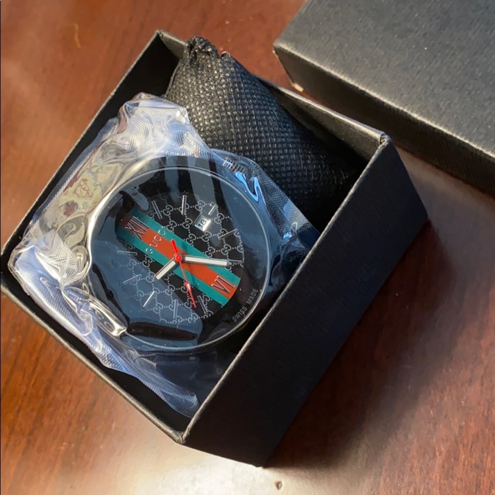 Man Gucci watch